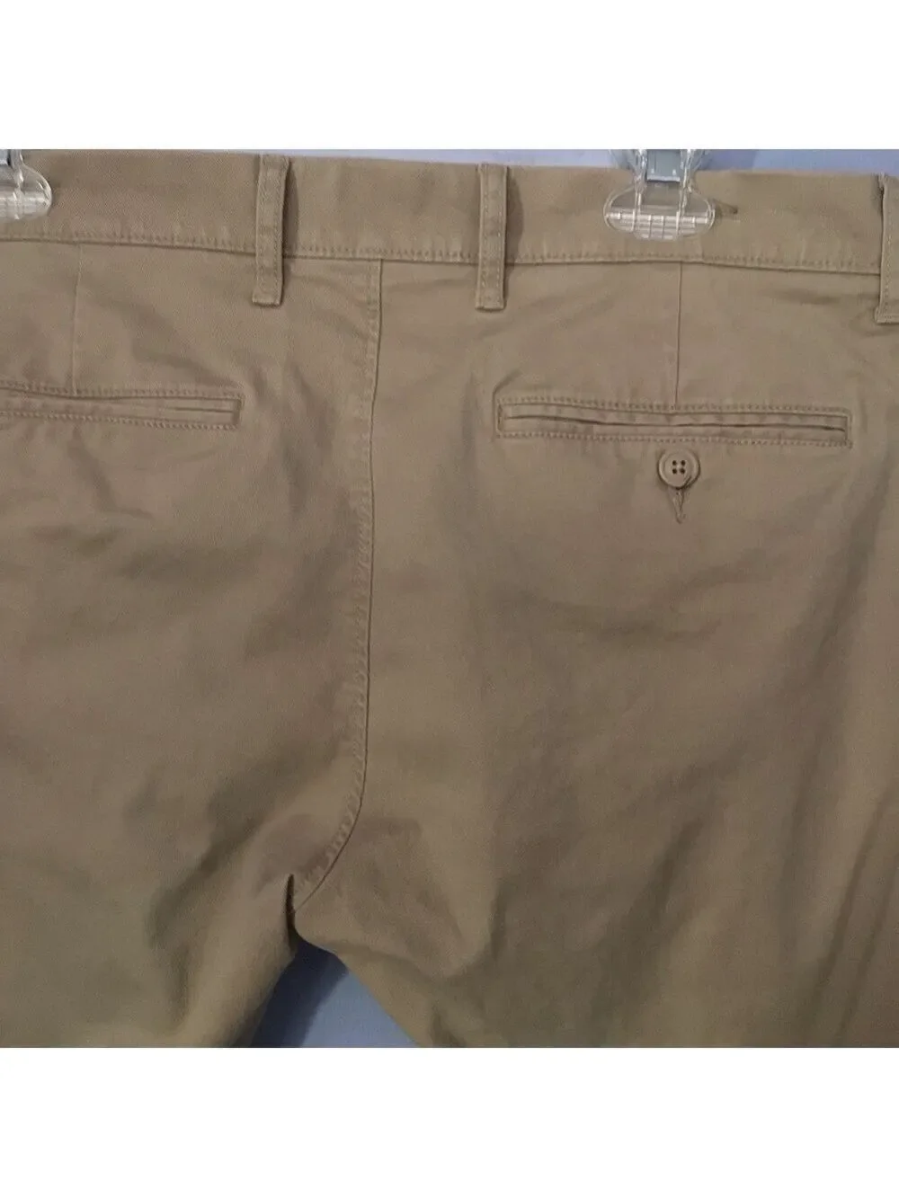 J.Crew beige Slim Chinos – 31/32 – 484 Slim Fit